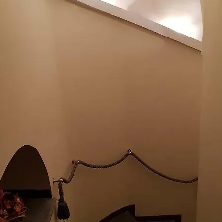 Calabritto Nocleg ze śniadaniem 4*