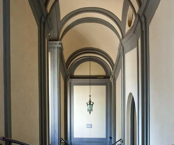 Calabritto 住宿加早餐酒店 那不勒斯