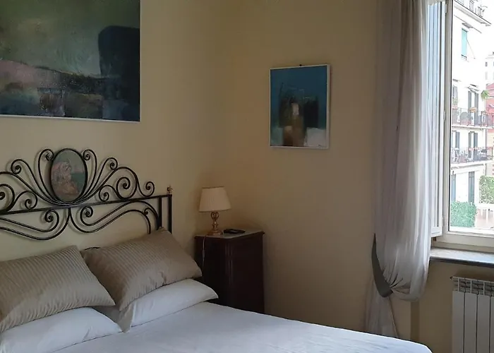 Calabritto 住宿加早餐酒店 那不勒斯