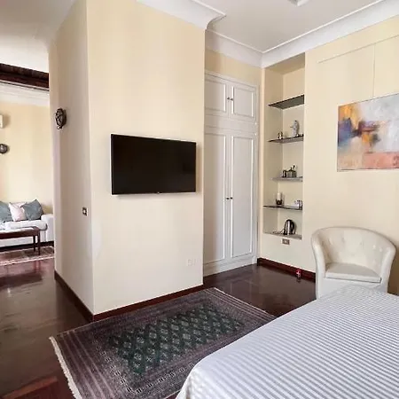 Calabritto Bed & Breakfast 4*