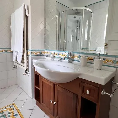 Bed & Breakfast Calabritto 4*
